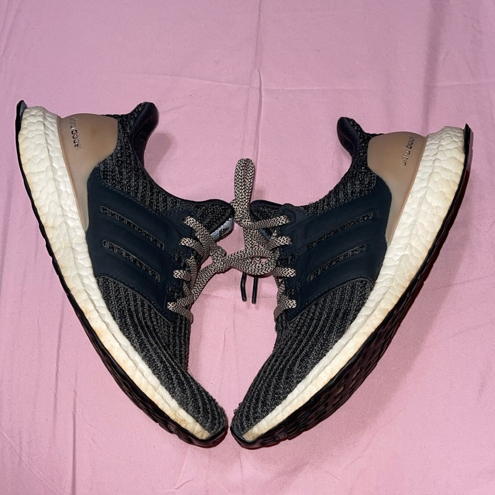 Adidas UltraBoost | Size 6.5